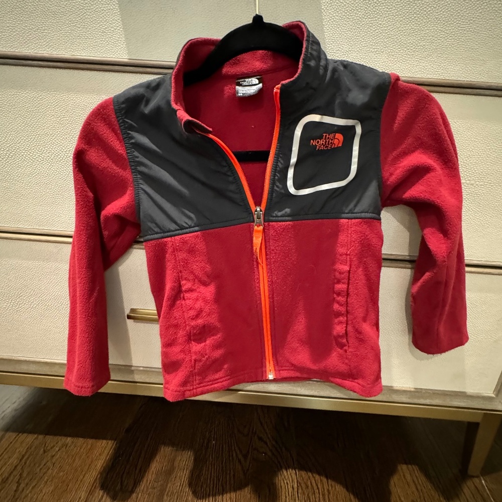 Kids North Face Fleece- Size 5